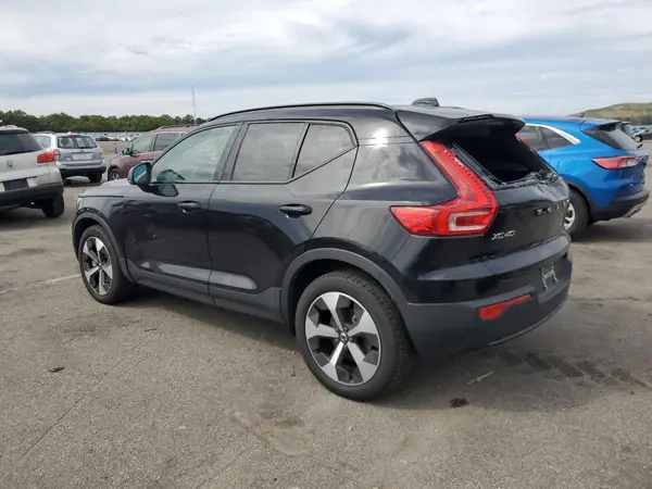 YV4L12UL9R2260485 2024 VOLVO XC40 - Image 2