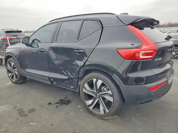YV4L12UL9R2358190 2024 VOLVO XC40 - Image 2