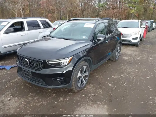 YV4L12ULXP2023064 2023 VOLVO XC40 - Image 2