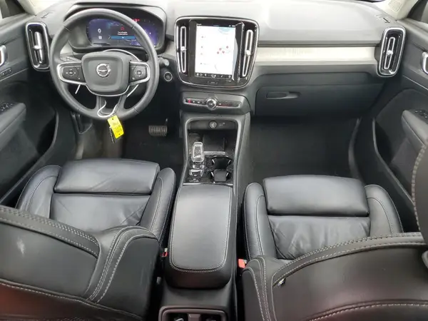 YV4L12ULXR2209061 2024 VOLVO XC40 - Image 8