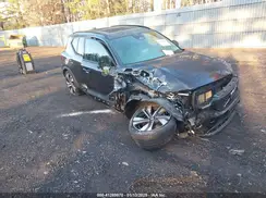 YV4L12ULXR2224627 2024 VOLVO XC40