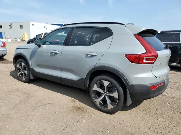 YV4L12ULXR2375760 2024 VOLVO XC40 - Image 2