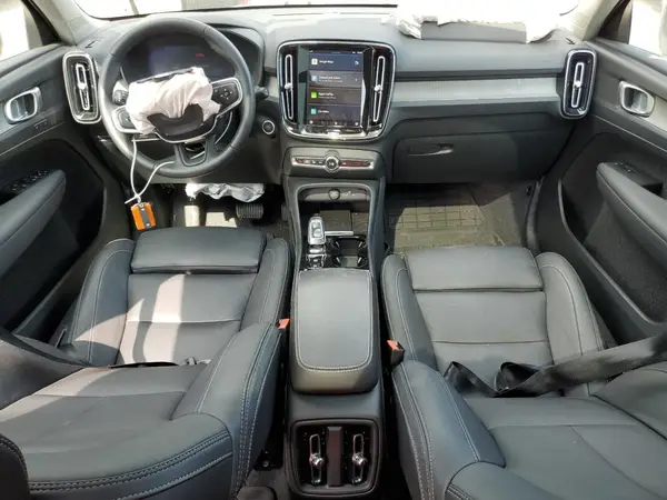 YV4L12ULXR2375760 2024 VOLVO XC40 - Image 8
