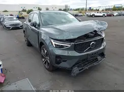 YV4L12UM2T2706380 2026 VOLVO XC40