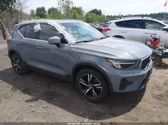 YV4L12UN1P2966493 2023 VOLVO XC40