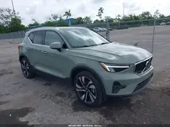 YV4L12UN2P2099041 2023 VOLVO XC40