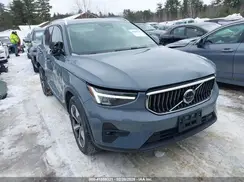 YV4L12UN4P2989427 2023 VOLVO XC40