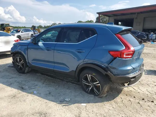 YV4L12UN8P2966832 2023 VOLVO XC40 - Image 2