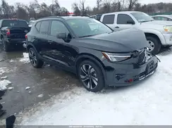YV4L12UW1P2112497 2023 VOLVO XC40