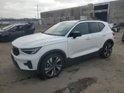 YV4L12UW5P2050957 2023 VOLVO XC40