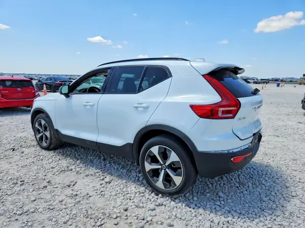 YV4L12UW5P2952508 2023 VOLVO XC40 - Image 2