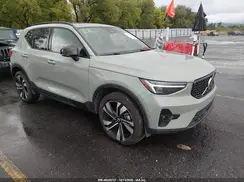 YV4L12UX0P2941909 2023 VOLVO XC40
