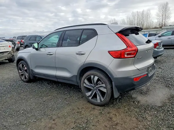 YV4L12UX2P2002969 2023 VOLVO XC40 - Image 2