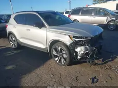 YV4L12UX2P2032232 2023 VOLVO XC40