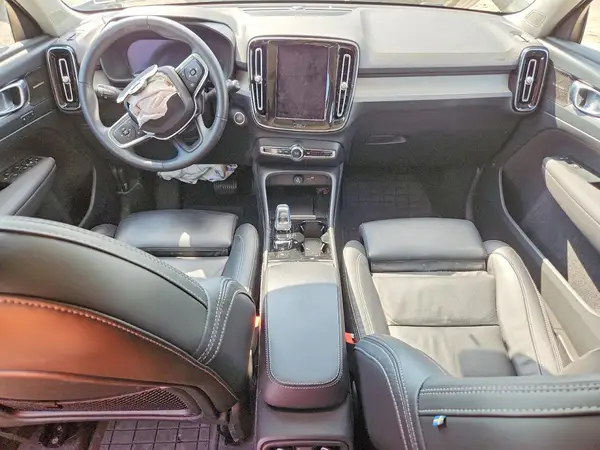 YV4L12UX2P2977293 2023 VOLVO XC40 - Image 8