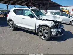 YV4L12UX3P2102255 2023 VOLVO XC40