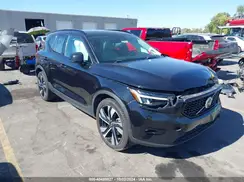 YV4L12UX4P2937314 2023 VOLVO XC40