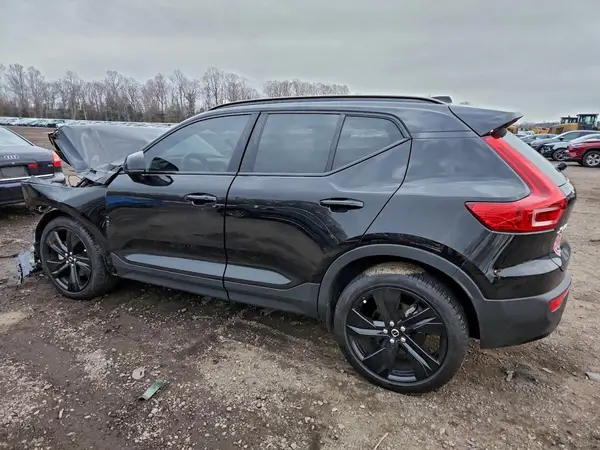 YV4L12UXXP2097068 2023 VOLVO XC40 - Image 2