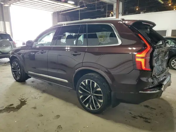 YV4M12JB7S1378935 2025 VOLVO XC90 - Image 2