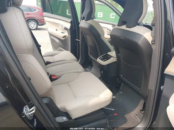 YV4M12PA2S1362480 2025 VOLVO XC90 - Image 8