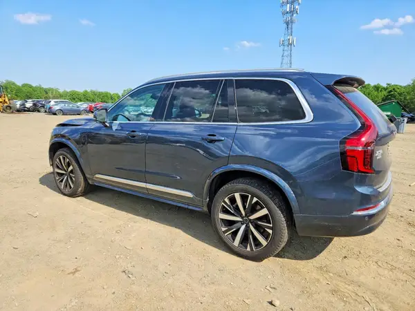 YV4M12PA8S1365769 2025 VOLVO XC90 - Image 2