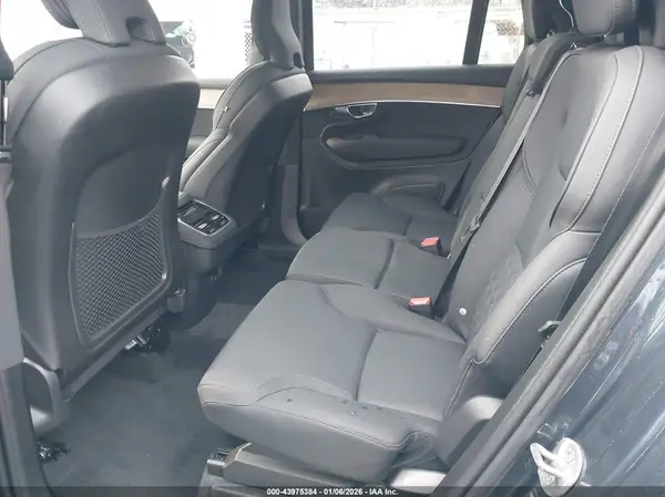 YV4M12PB3S1360133 2025 VOLVO XC90 - Image 8