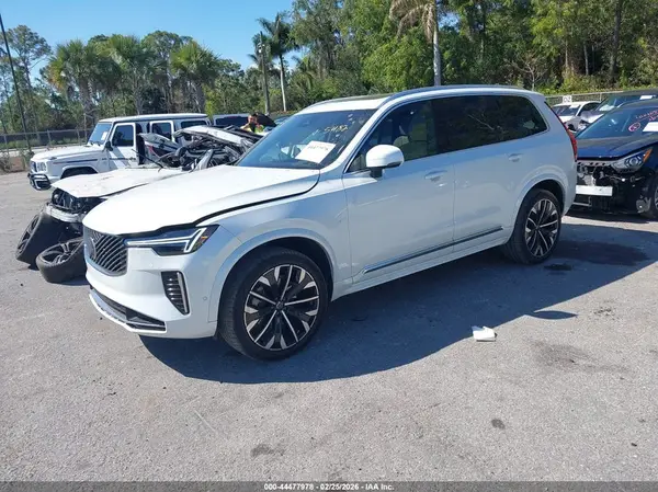 YV4M12PB4S1375482 2025 VOLVO XC90 - Image 2