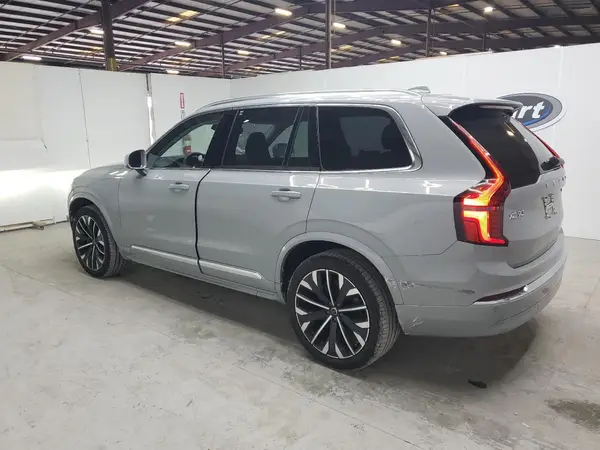 YV4M12PB6S1369151 2025 VOLVO XC90 - Image 2
