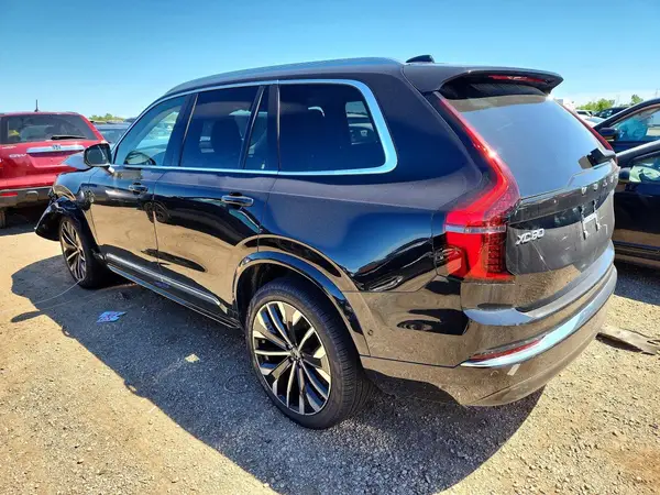 YV4M12PE6T1464188 2026 VOLVO XC90 - Image 2