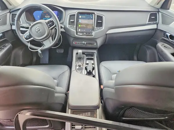 YV4M12PJ1S1337053 2025 VOLVO XC90 - Image 8