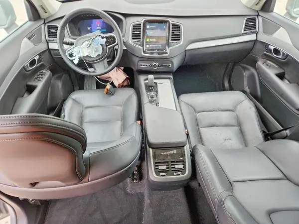 YV4M12PJ2S1335599 2025 VOLVO XC90 - Image 8