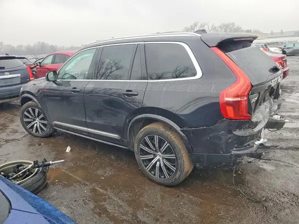 YV4M12PJ4S1337063 2025 VOLVO XC90 - Image 2