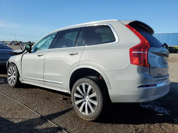 YV4M12PJ6S1337484 2025 VOLVO XC90 - Image 2