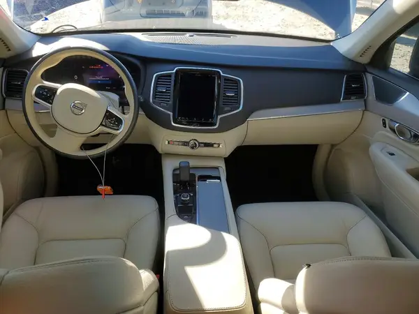 YV4M12PJ9S1318167 2025 VOLVO XC90 - Image 8