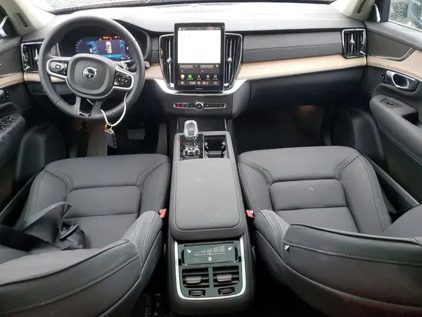 YV4M12PJXT1470038 2026 VOLVO XC90 - Image 8