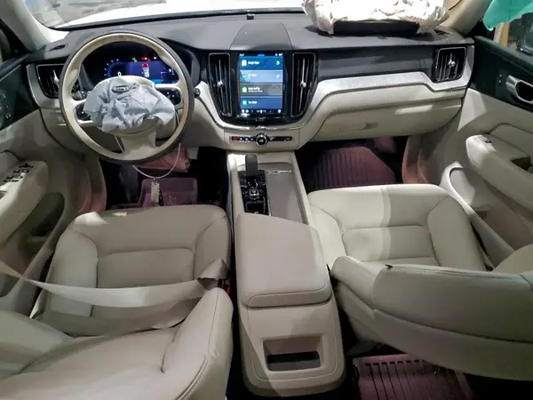 YV4M12RC0S1016149 2025 VOLVO XC60 - Image 8