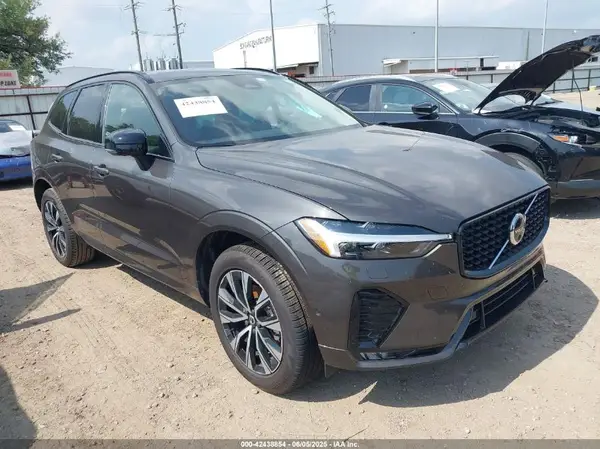 YV4M12RC0S1172417 2025 VOLVO XC60 - Image 1