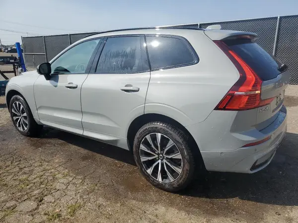 YV4M12RC1S1154802 2025 VOLVO XC60 - Image 2