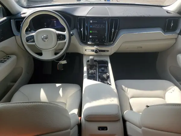 YV4M12RC1S1154802 2025 VOLVO XC60 - Image 8