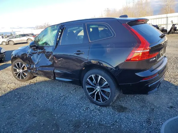 YV4M12RC1S1213962 2025 VOLVO XC60 - Image 2