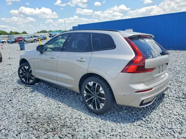 YV4M12RC1T1367220 2026 VOLVO XC60 - Image 2