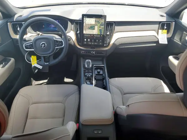YV4M12RC1T1367220 2026 VOLVO XC60 - Image 8