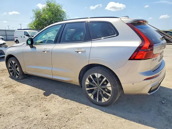 YV4M12RC1T1403164 2026 VOLVO XC60 - Image 2