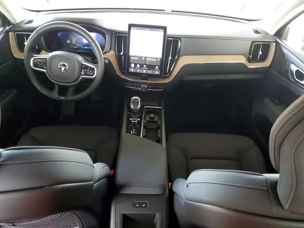 YV4M12RC2T1297016 2026 VOLVO XC60 - Image 8