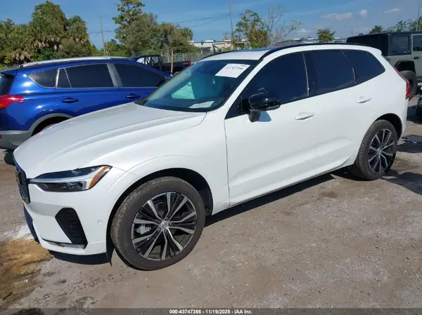 YV4M12RC3S1012676 2025 VOLVO XC60 - Image 2