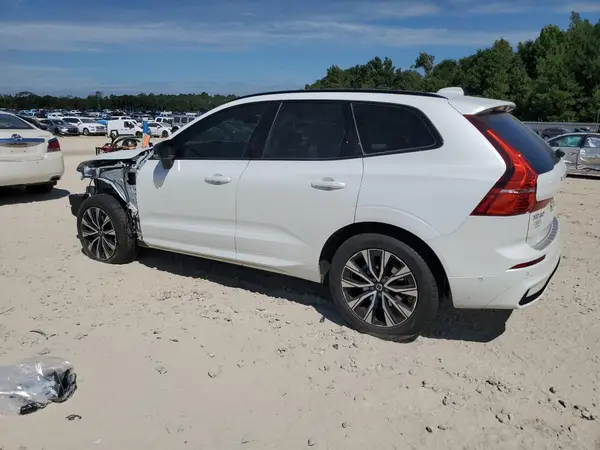 YV4M12RC3S1020454 2025 VOLVO XC60 - Image 2