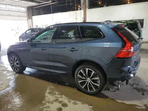 YV4M12RC3S1074224 2025 VOLVO XC60 - Image 2