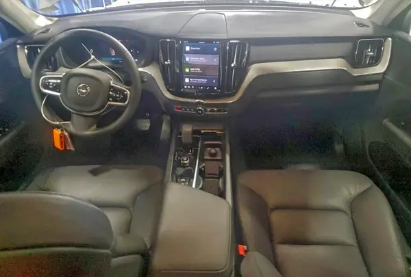 YV4M12RC3S1182682 2025 VOLVO XC60 - Image 8