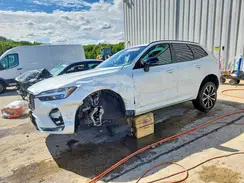 YV4M12RC3S1183010 2025 VOLVO XC60
