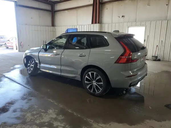 YV4M12RC3S1215115 2025 VOLVO XC60 - Image 2